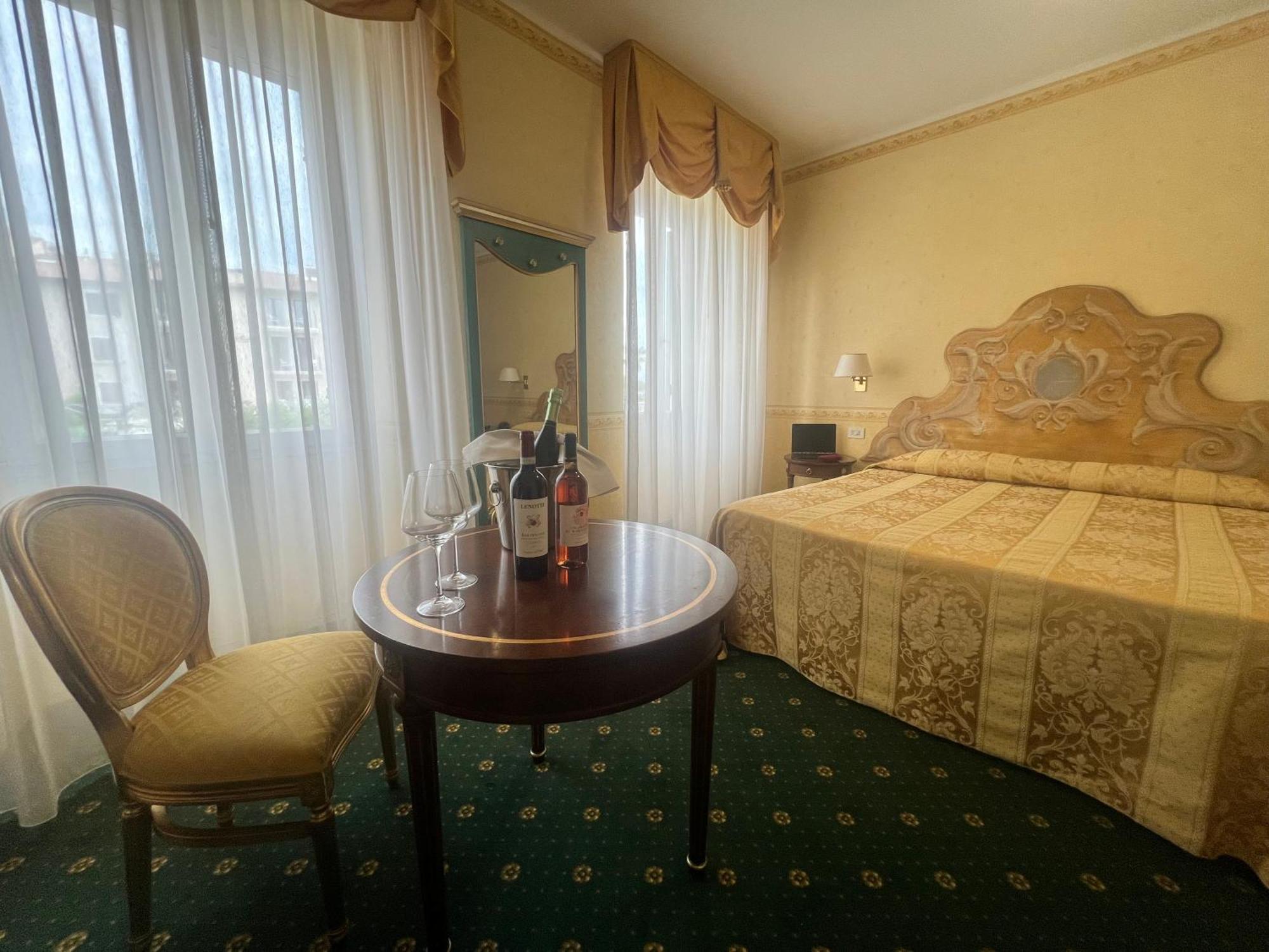Classic Triple Room,1669852322:JPEG